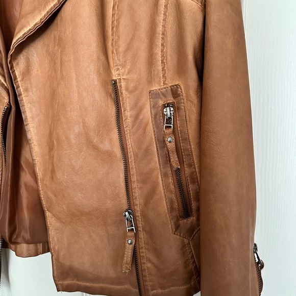 Camel colored new leather bomber jacket - Picture 4 of 7